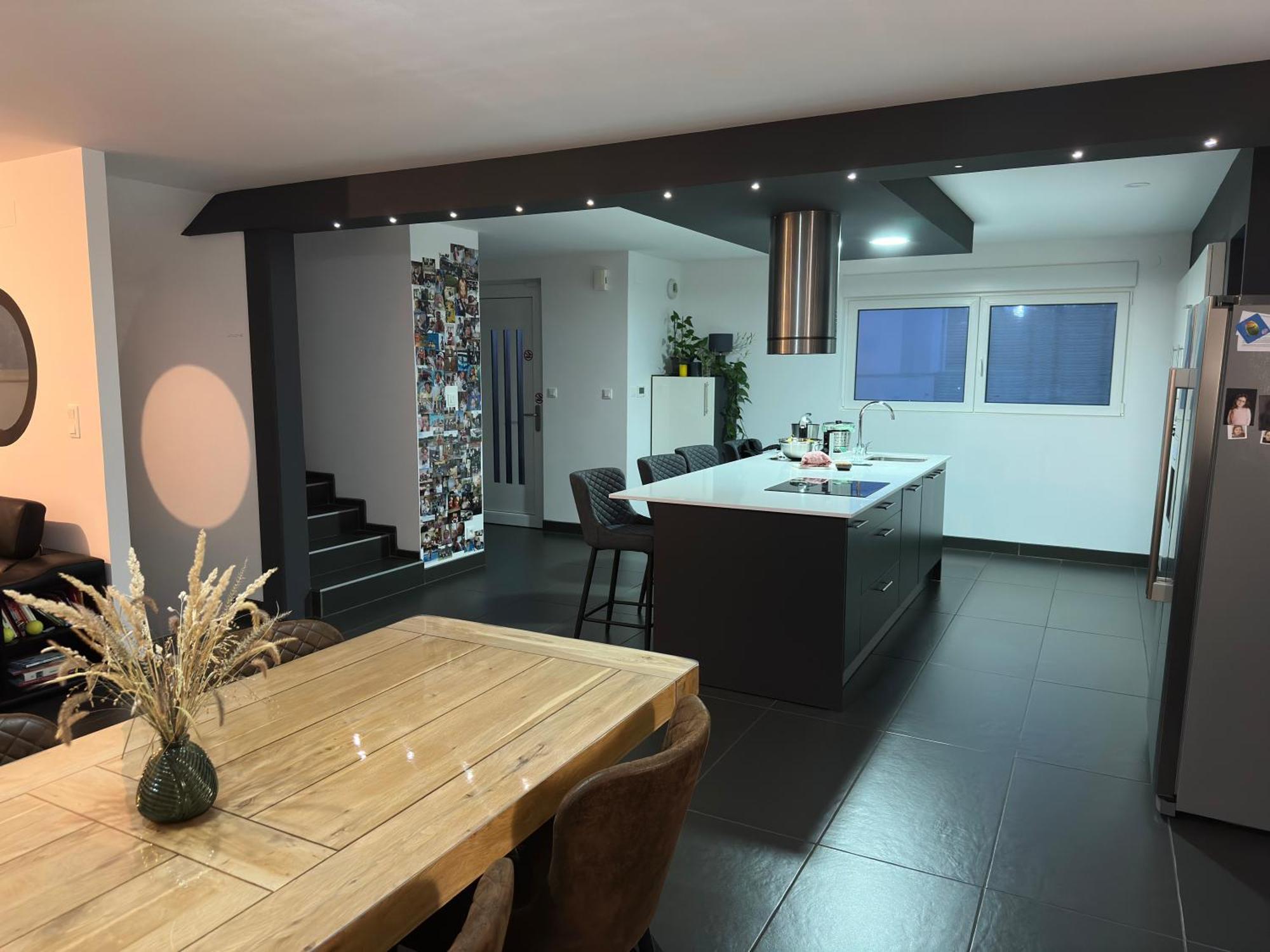 B&B Chez L'Habitant Chambre Privative Sur La Route Des Vins Tv Parking Box Velo Изенгейм Экстерьер фото